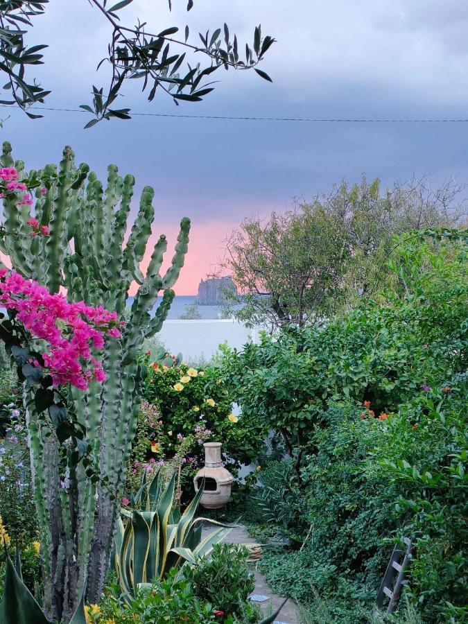 La Rosamarina Hotell Stromboli Eksteriør bilde